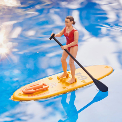 Žaislinė BRUDER figūrėlė gelbėtoja su irklente 62785